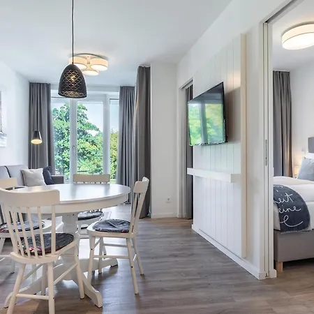 Haus Im Baltischen Stil Mit Dachterrasse アパート リューベック