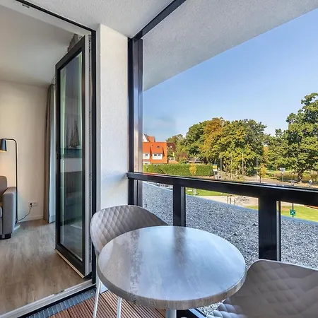 Haus Im Baltischen Stil Mit Dachterrasse アパート *